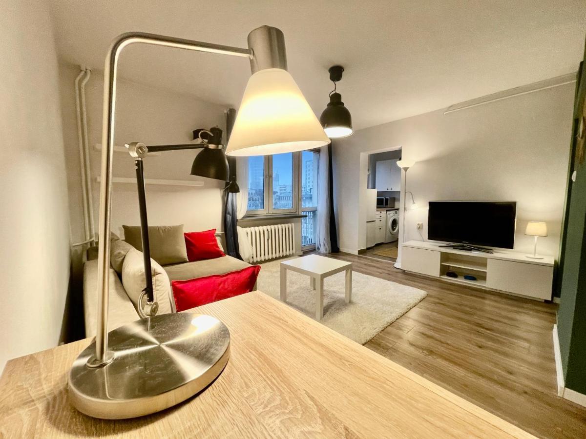 Holiday Metro Fast Wifi Tv'70 Netflix Hbo Appletv Varsovia Exterior foto