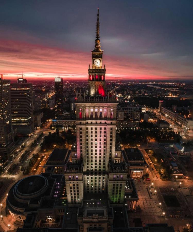 Holiday Metro Fast Wifi Tv'70 Netflix Hbo Appletv Varsovia Exterior foto